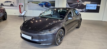 Tesla Model 3 Long Range AWD (2023)