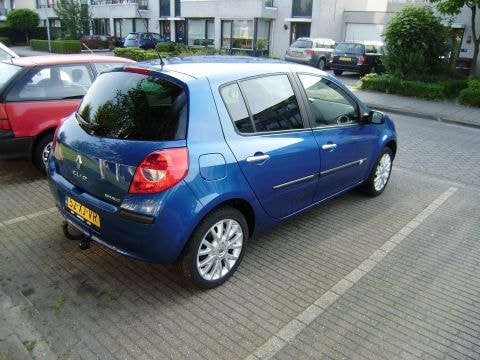 Renault Clio 1.4 16V Dynamique (2007)