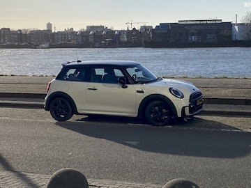 MINI Cooper (2021)