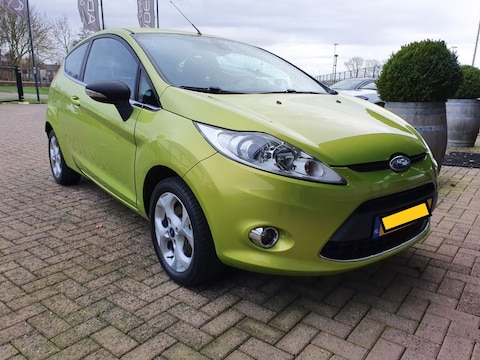 Ford Fiesta 1.25 82pk Titanium