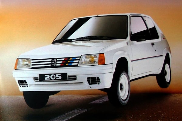 Peugeot 205 dealer