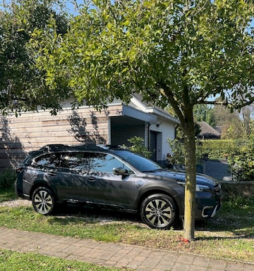 Subaru Outback 2.5i Premium (2023)