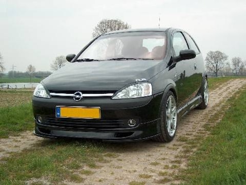 Opel Corsa 1.8-16V GSi (2001)