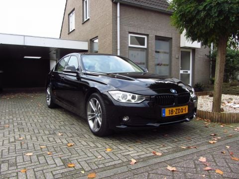 BMW 320d EfficientDynamics Edition High Executive (2012)