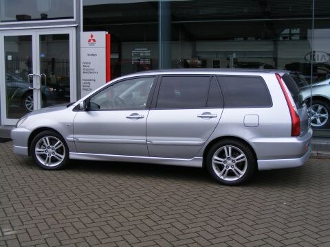 Mitsubishi Lancer Wagon 2.0 Intense (2008)