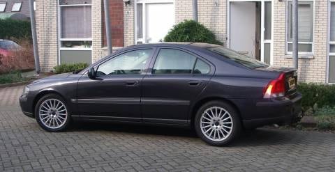 Volvo S60 2.4 D5 Edition (2002)