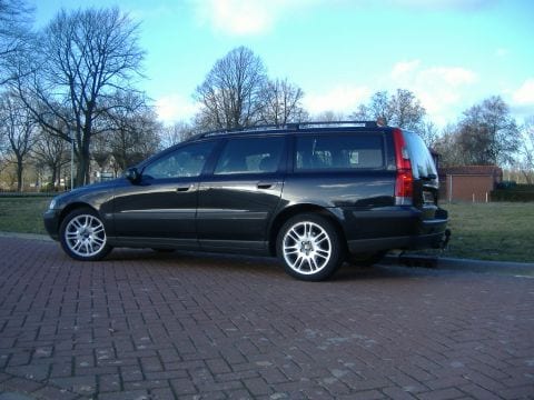 Volvo V70 2.4 D5
