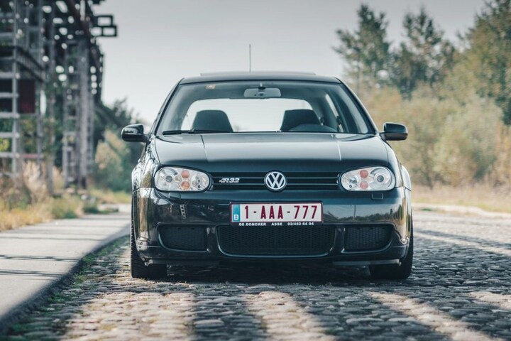 Volkswagen Golf IV R32 Belgisch kenteken