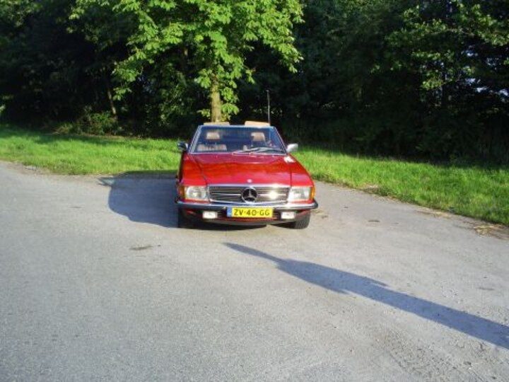 Mercedes-Benz 280 SL