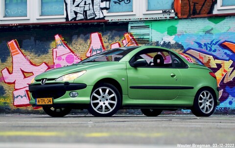 Peugeot 206 CC 2.0-16V