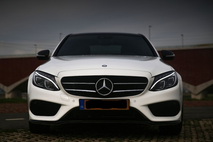 Mercedes-Benz C 200 d Prestige (2015)