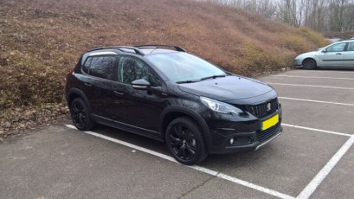 Peugeot 2008 GT-line 1.2 Puretech 130
