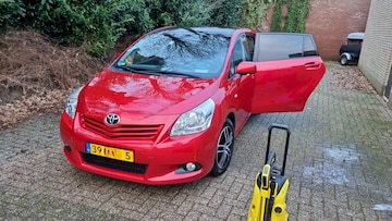 Toyota Verso 1.8 16v VVT-i Dynamic Business (2011)