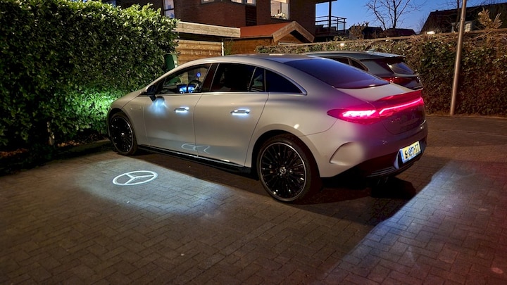 Mercedes-Benz EQE 350 AMG Line (2023)