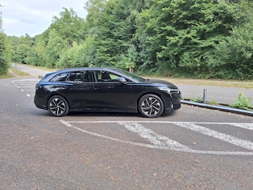 Volkswagen ID.7 Tourer 86kWh 286pk Pro S Business (2025)