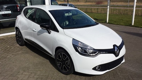 Renault Clio TCe 90 Energy Authentique (2014)