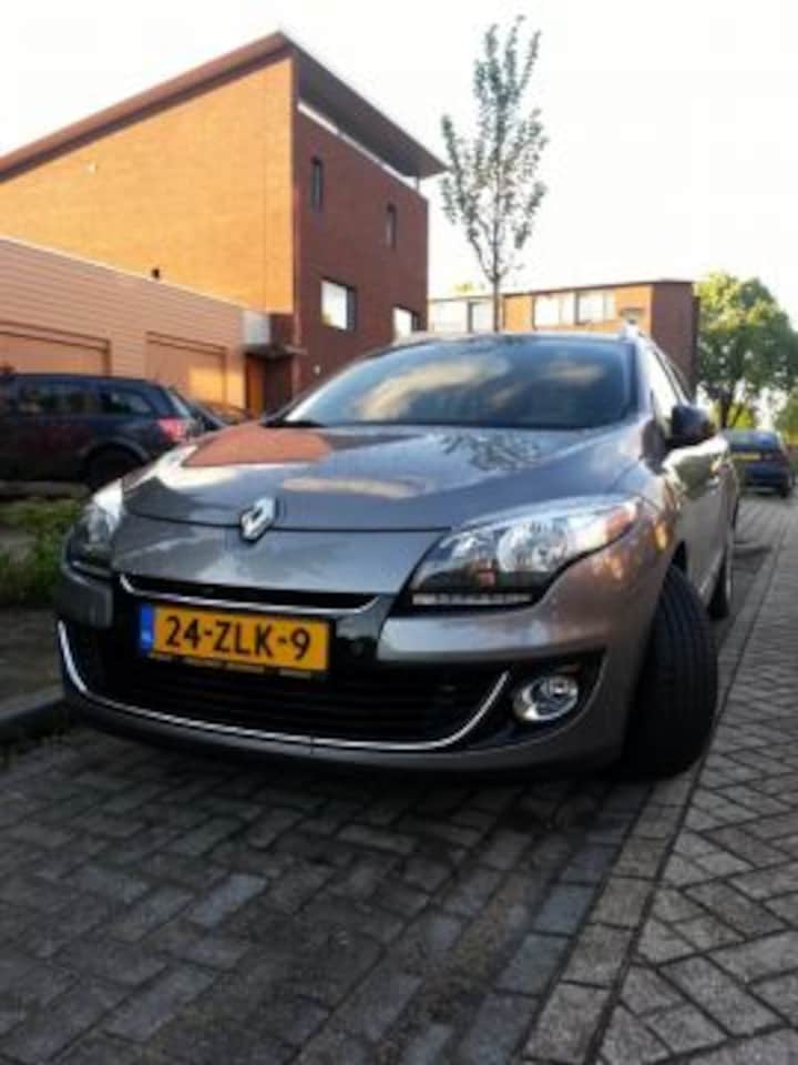 Renault Mégane Estate dCi 110 ECO2 Bose (2012)