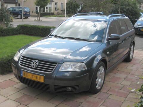 Volkswagen Passat Variant 1.9 TDI 130pk Sportline