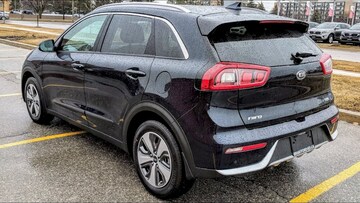 Kia Niro 1.6 GDi Hybrid DynamicLine (2018)