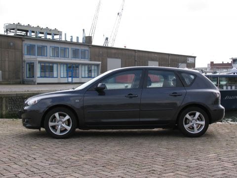 Mazda 3 Sport 1.6 Executive (2006)