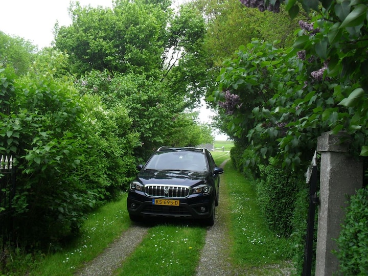 Suzuki S-Cross 1.0 Boosterjet Exclusive (2016)