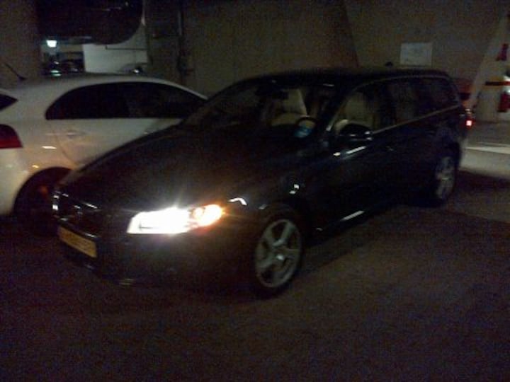 Volvo V70 D4 Nordic (2013)