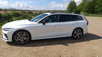 Volvo V60 T8 Recharge AWD R-Design (2021)