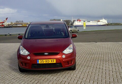 Ford S-MAX 2.5 20v Turbo Titanium