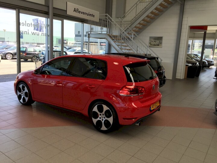 Volkswagen Golf 2.0 TSI GTI (2015)