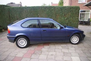BMW 316i Compact (1994)