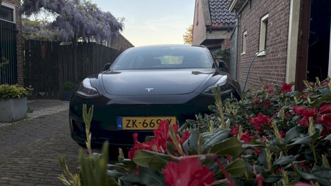 Tesla Model 3 Standard Range Plus (2019)