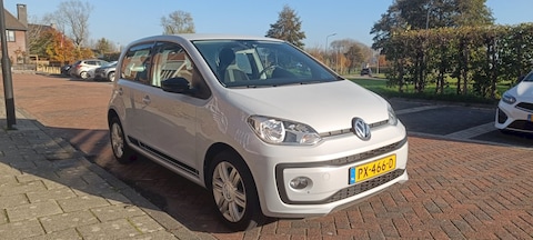 Volkswagen Up 1.0 60pk high up!