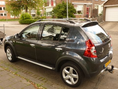Dacia Sandero 1.6 Stepway (2010)