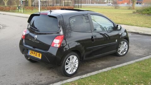 Renault Twingo 1.2 16V ECO2 Initiale (2011)