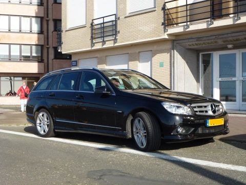Mercedes-Benz C 250 CGI BlueEFFICIENCY Estate Avantgarde (2010)