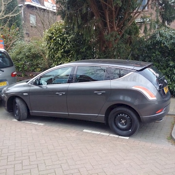 Lancia Delta 1.6 Multijet 120pk S MomoDesign (2014)