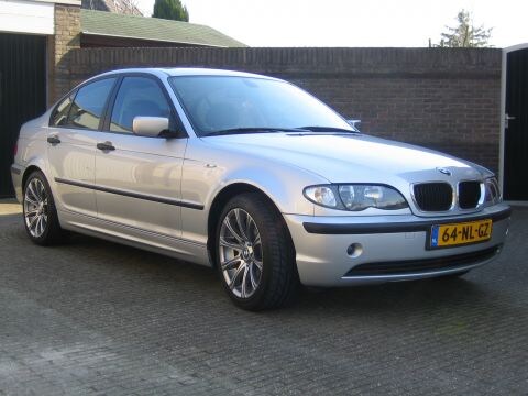 BMW 316i (2003)