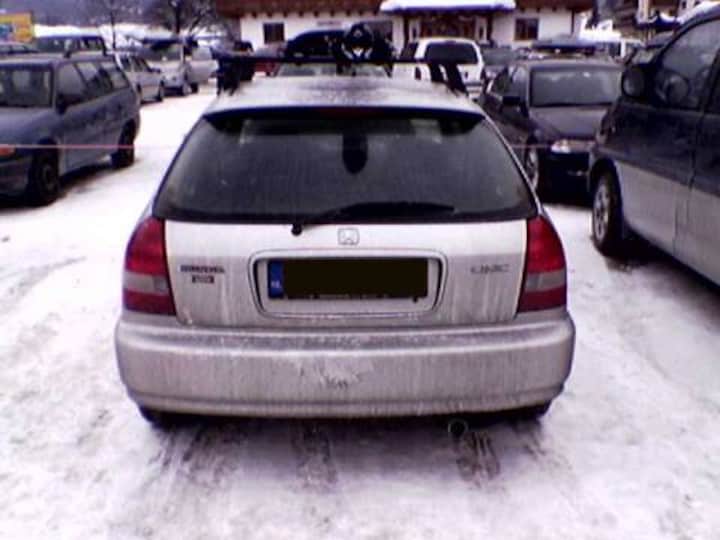 Honda Civic 1.5i LS VTEC-E (2000)