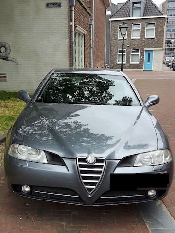 Alfa Romeo 166 2.0 T.Spark Distinctive (2004)