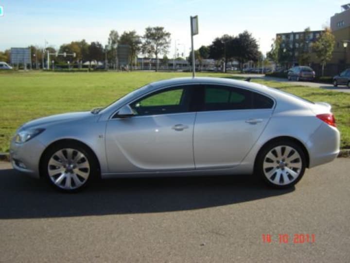 Opel Insignia 2.0 CDTI EcoFLEX 160pk S/S Sport (2011)