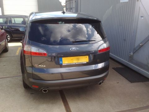 Ford S-MAX 2.0 16v Titanium (2008)
