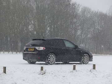 Subaru Impreza 2.0R AWD Sport (2007)