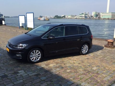 Volkswagen Touran 2.0 TDI Highline (2016)