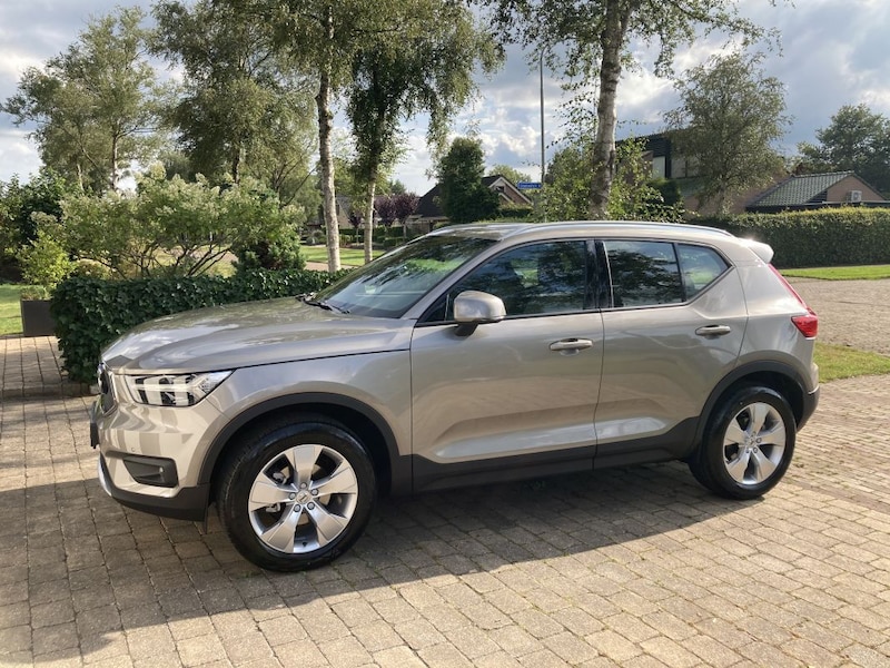 Volvo XC40 T2 Business Pro (2020)