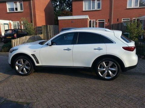 Infiniti FX30d S Premium Executive