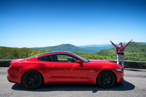Ford Mustang Fastback GT 5.0 V8
