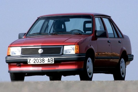 Opel Corsa 1.3 NE GL (1988)