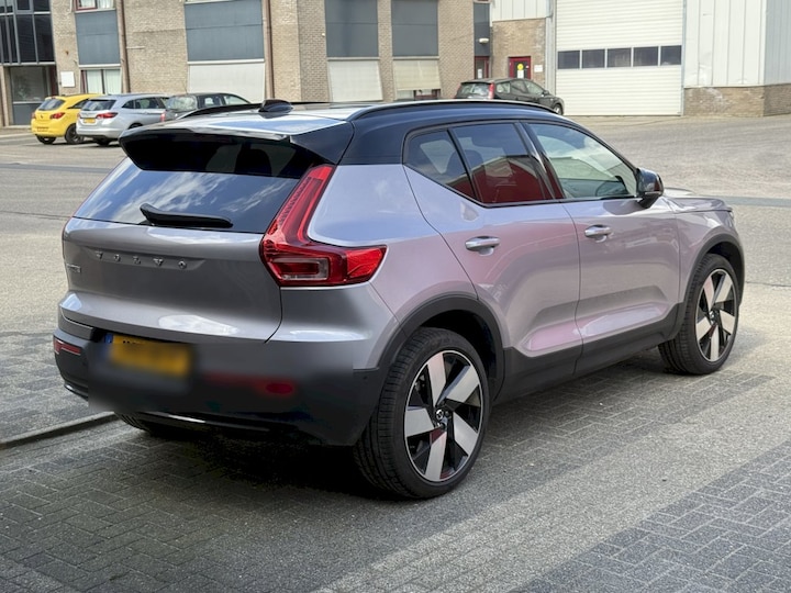 Volvo EX40 Single Motor Extended Range Ultra (2026)