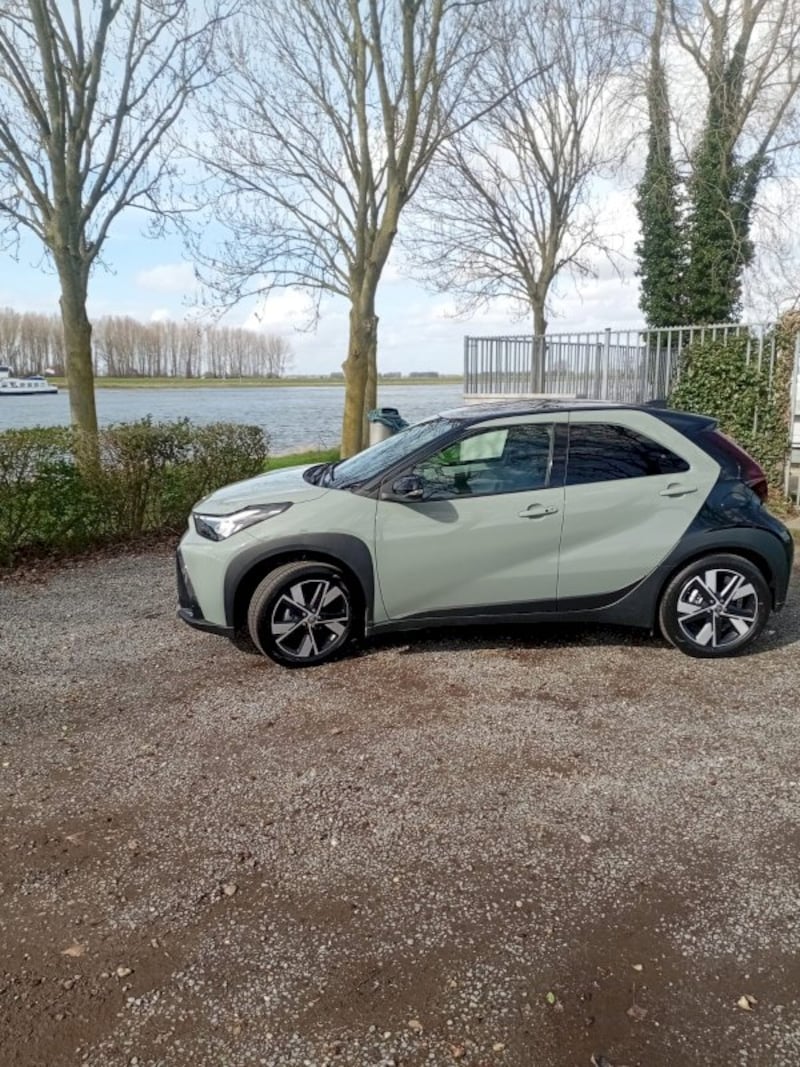 Toyota Aygo X Hybrid 115 pulse (2026)