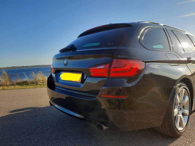 BMW 535i Touring High Executive (2011)